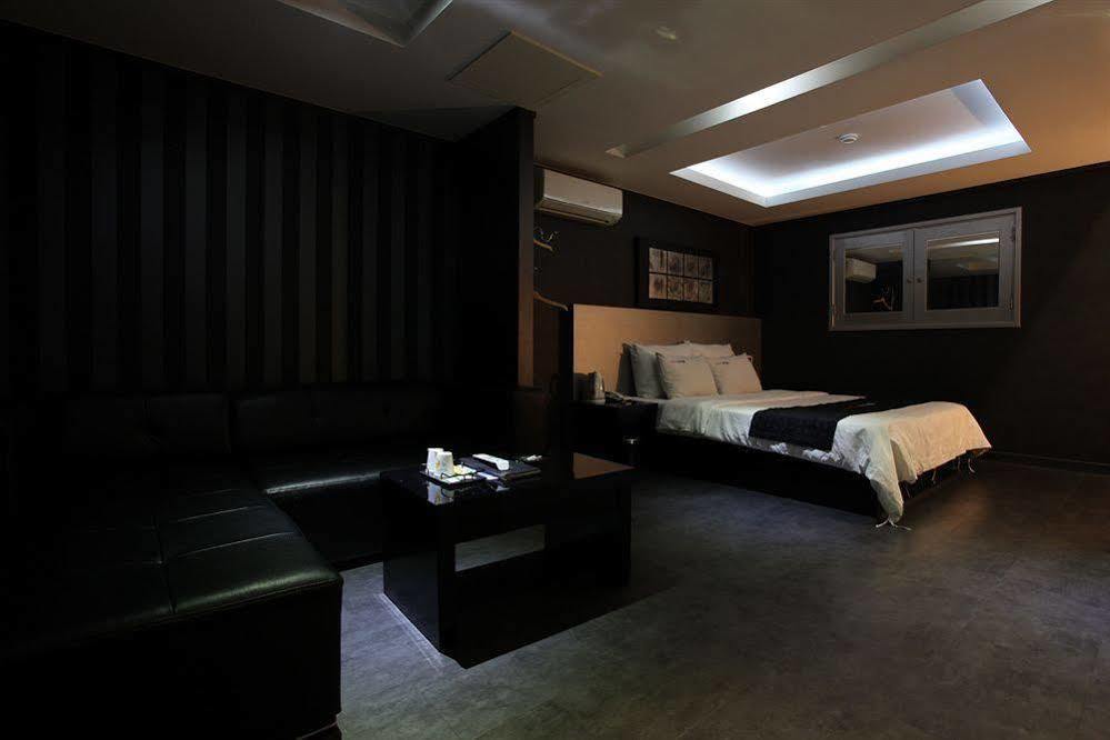 Hotel Tomgi Szöul Kültér fotó
