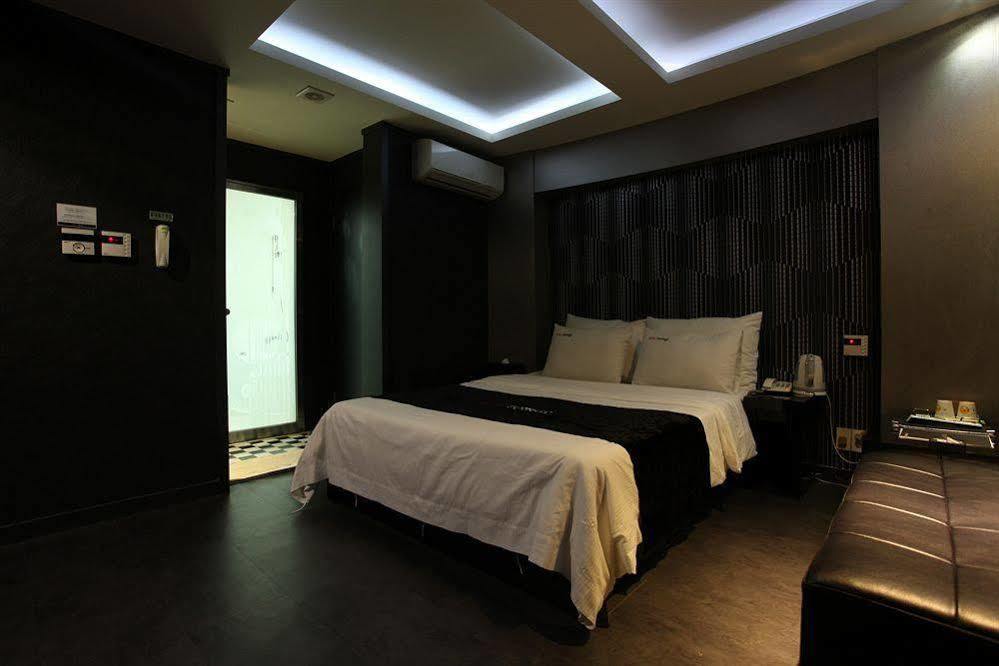 Hotel Tomgi Szöul Kültér fotó